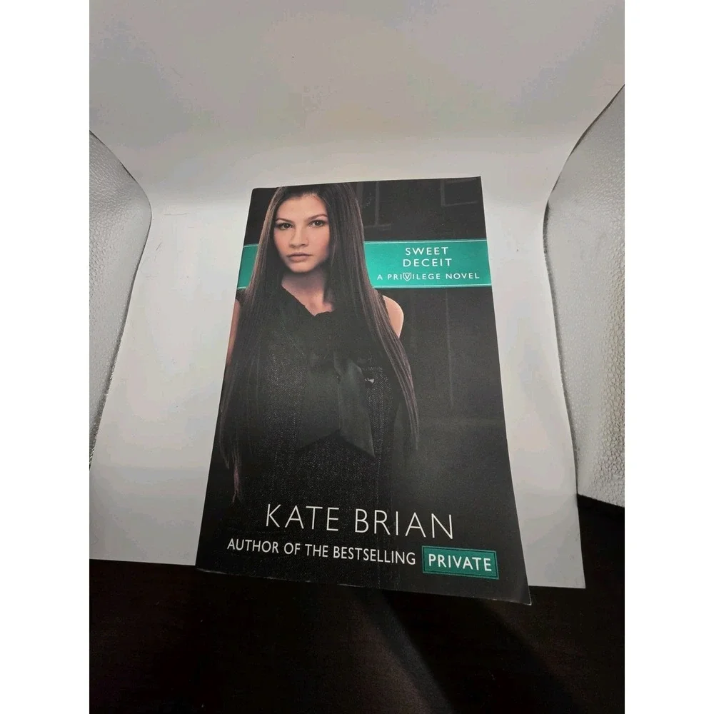 Lot of 5 Private Series 1 Privilege Kate Brian Paperback Books Social Boarding